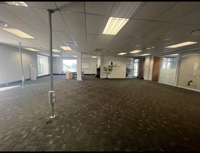 234M² OFFICE TO LET IN ILLOVO